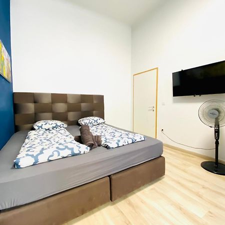 Astonishing 1 Bedroom Apt. Near Danube River Wien Eksteriør bilde