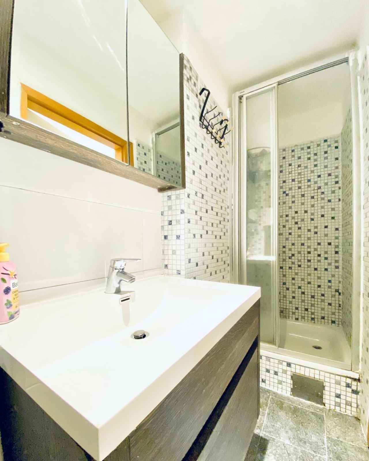 Astonishing 1 Bedroom Apt. Near Danube River Wien Eksteriør bilde